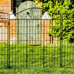 Woodside Brooke Metal Garden Decorative Border Fencing, Outdoor Edging Pack Of 4