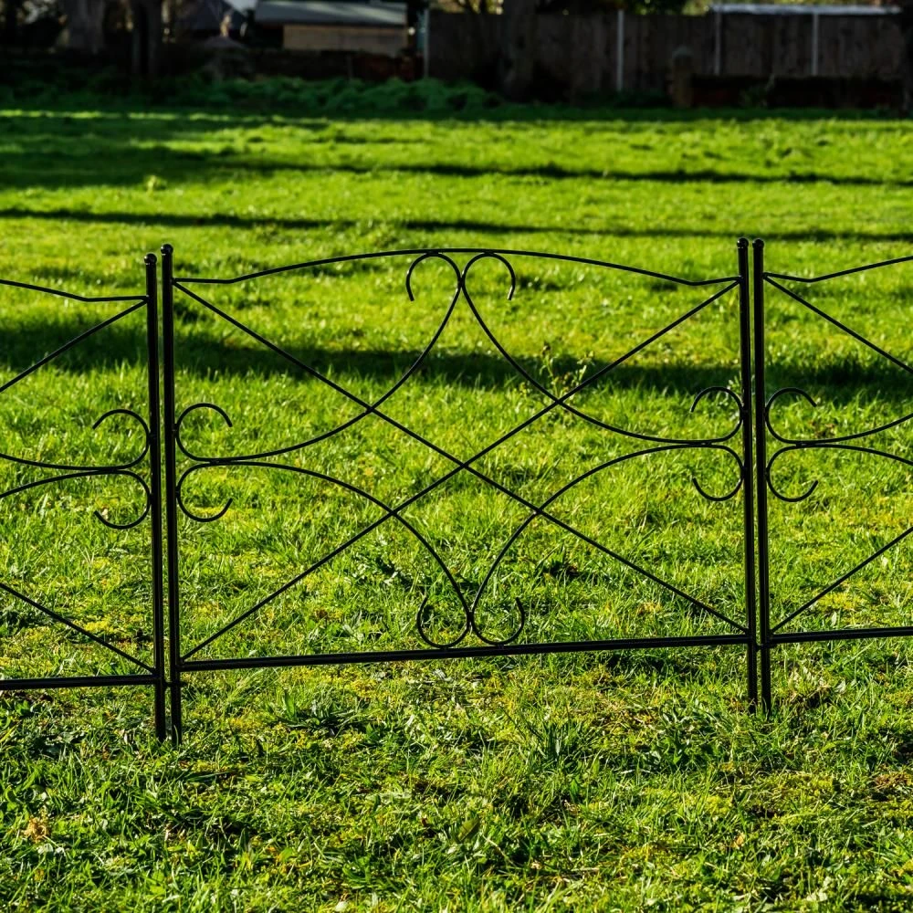 Woodside Hanworth Metal Garden Border Edging, Outdoor Lawn Fencing, 2.4m Total Length, Pack Of 4 5 Woodside Hanworth Metal Garden Border Edging, Outdoor Lawn Fencing, 2.4m Total Length, Pack Of 4 - Image 3